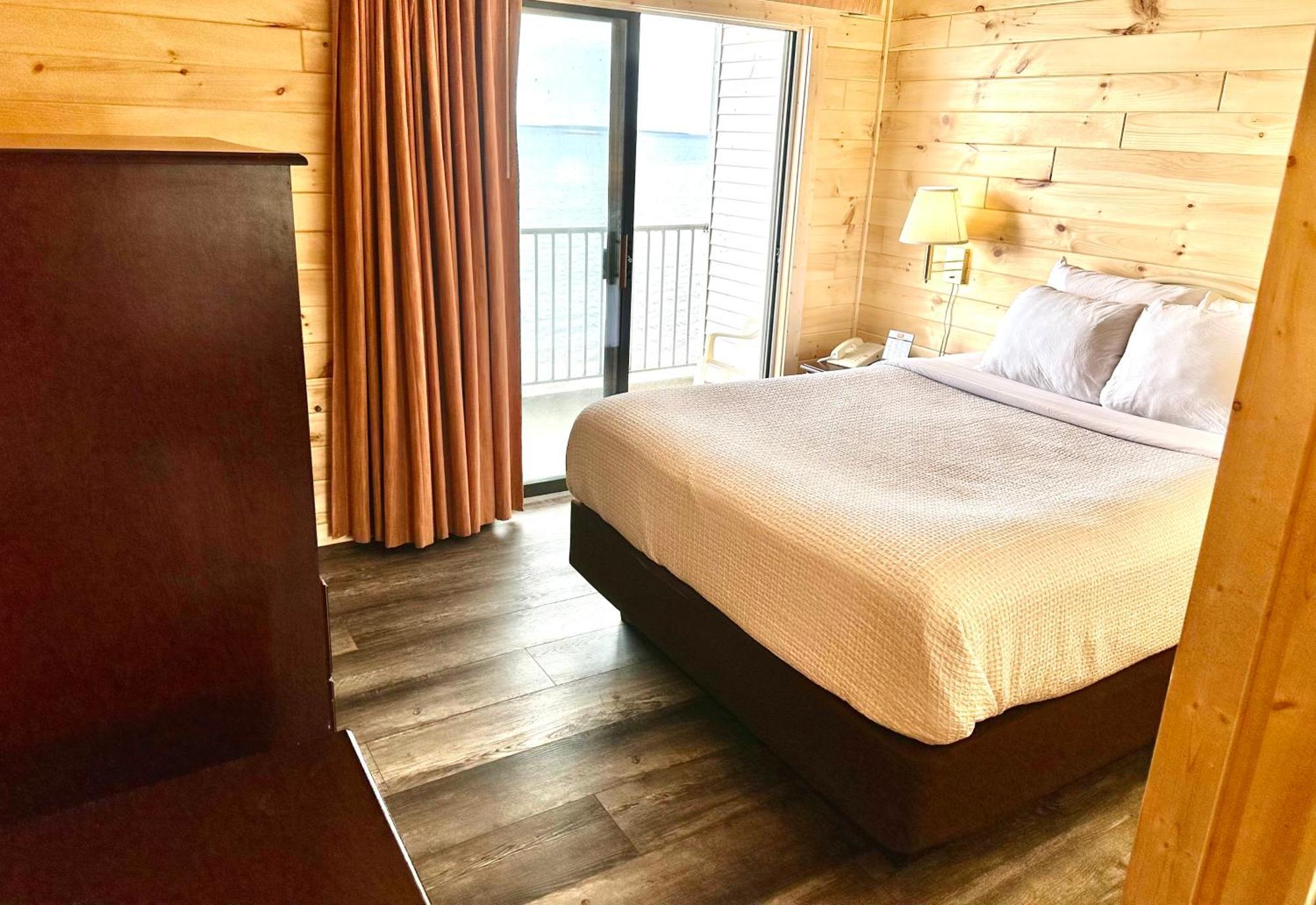 Sunrise Beach Motel Mackinaw City Kültér fotó